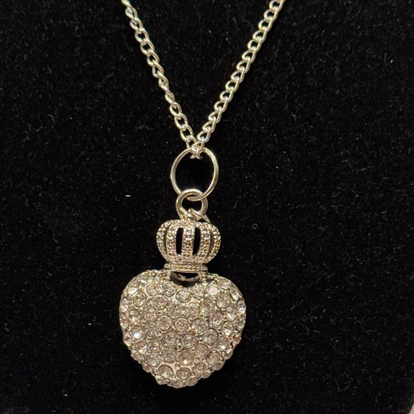 Silver Tone Heart Pendant CZ Necklace - Picture 1 of 4